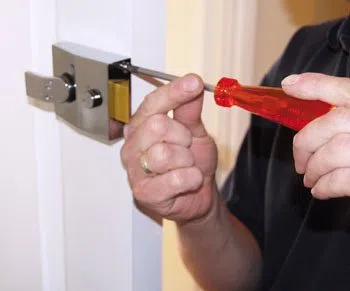 Evanston Locksmith Services Evanston, IL 847-597-6214